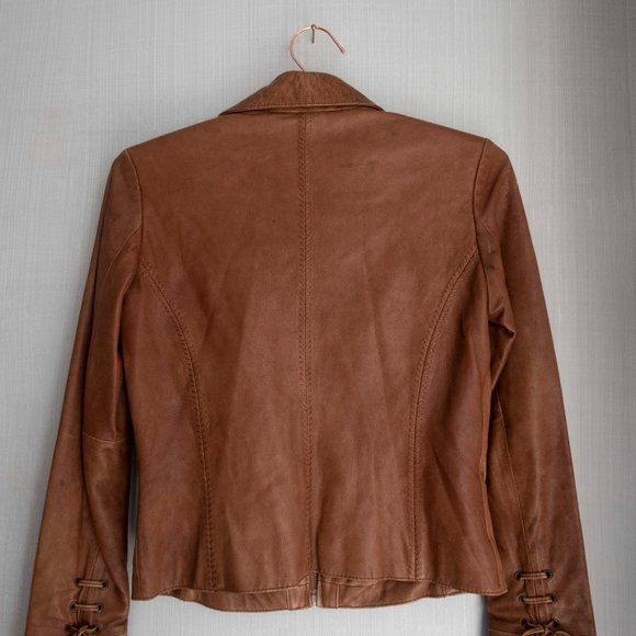 VINTAGE Lace-up Sleeve Ruched Leather Jacket - Picture 8 of 8